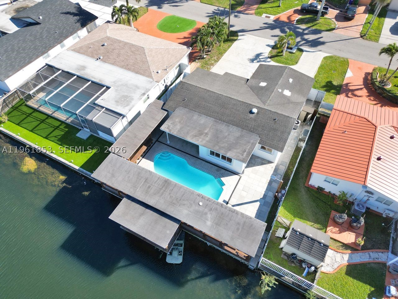 main property photo 84