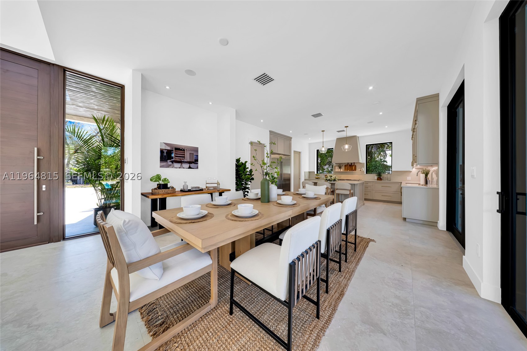 property viewer photo 5