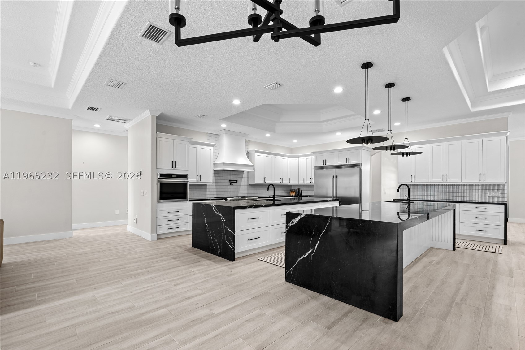 main property photo 78