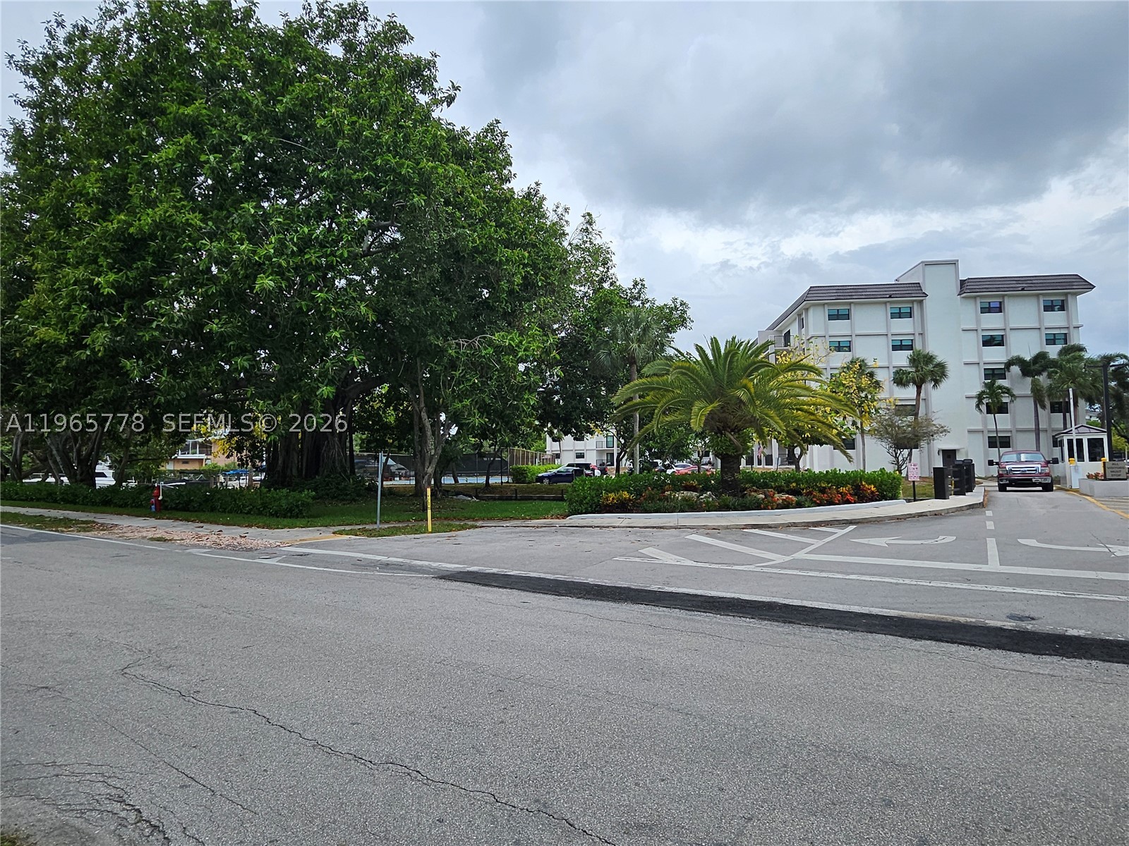 main property photo 61