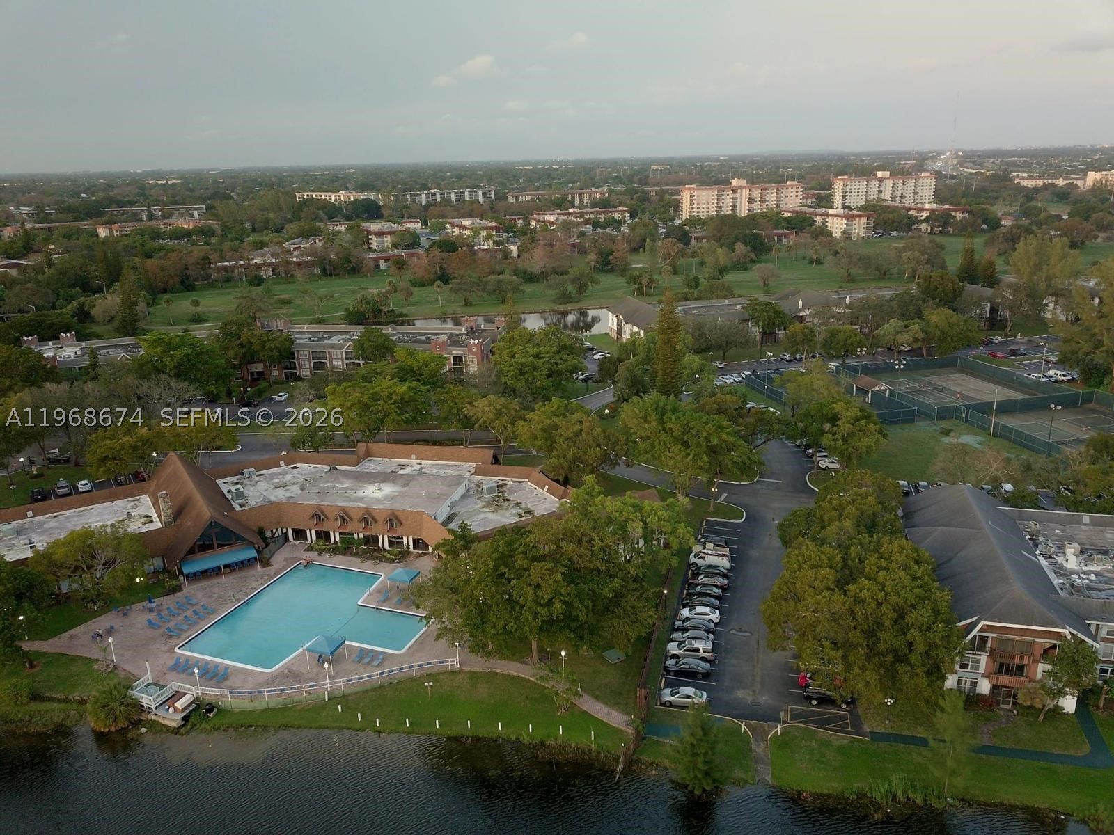 main property photo 40