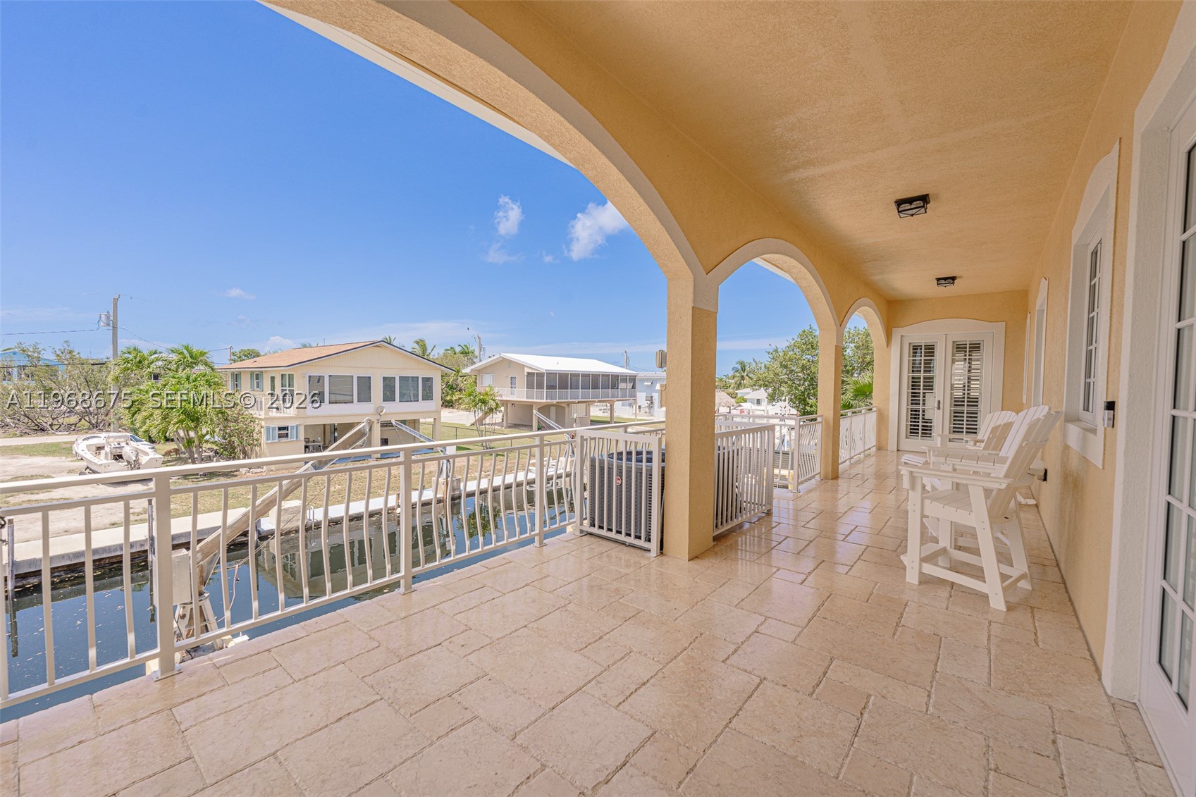 main property photo 40