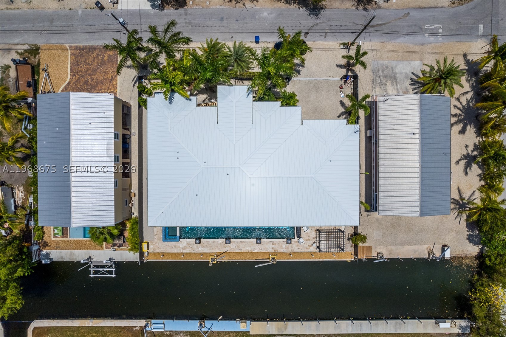 main property photo 58