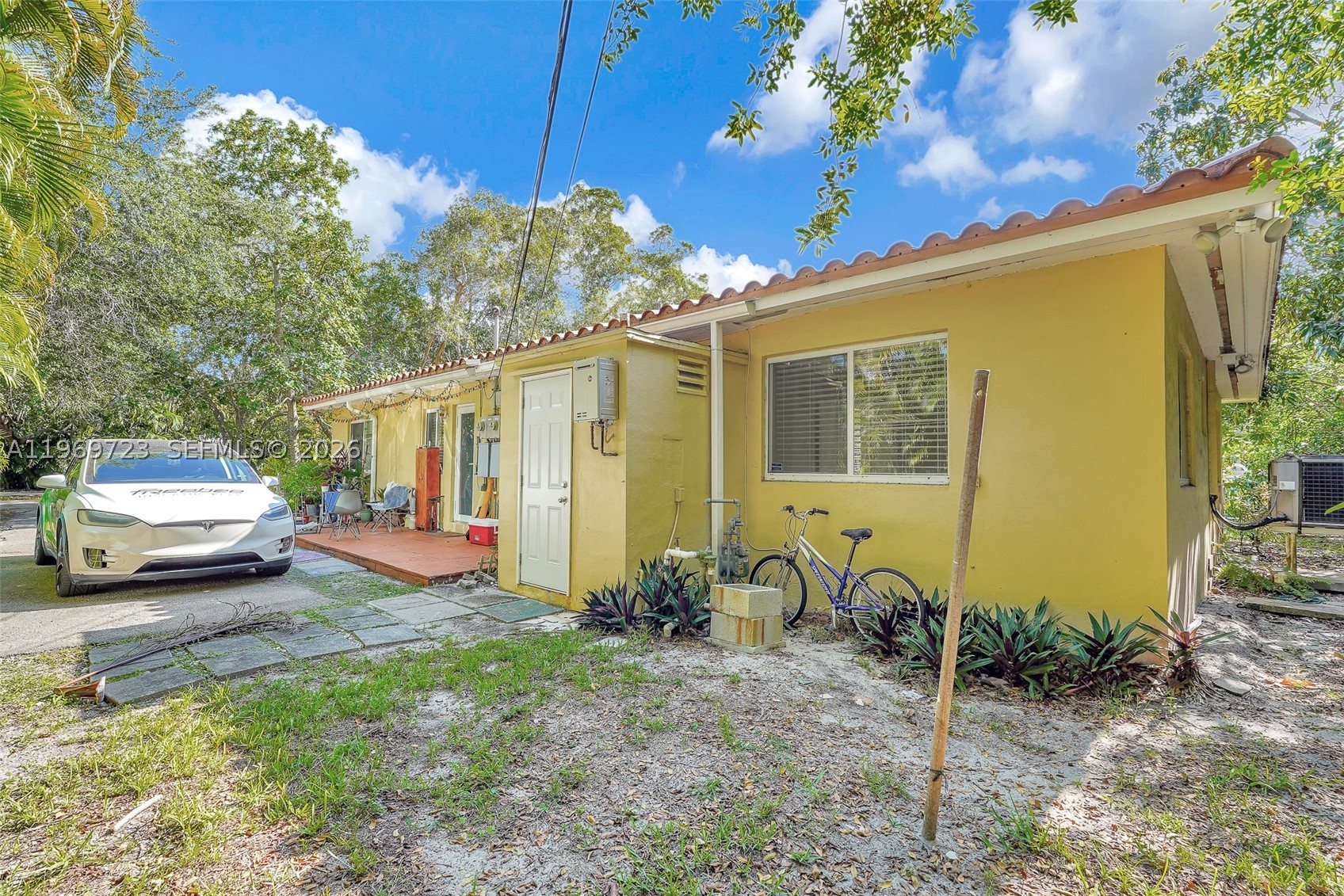 main property photo 45