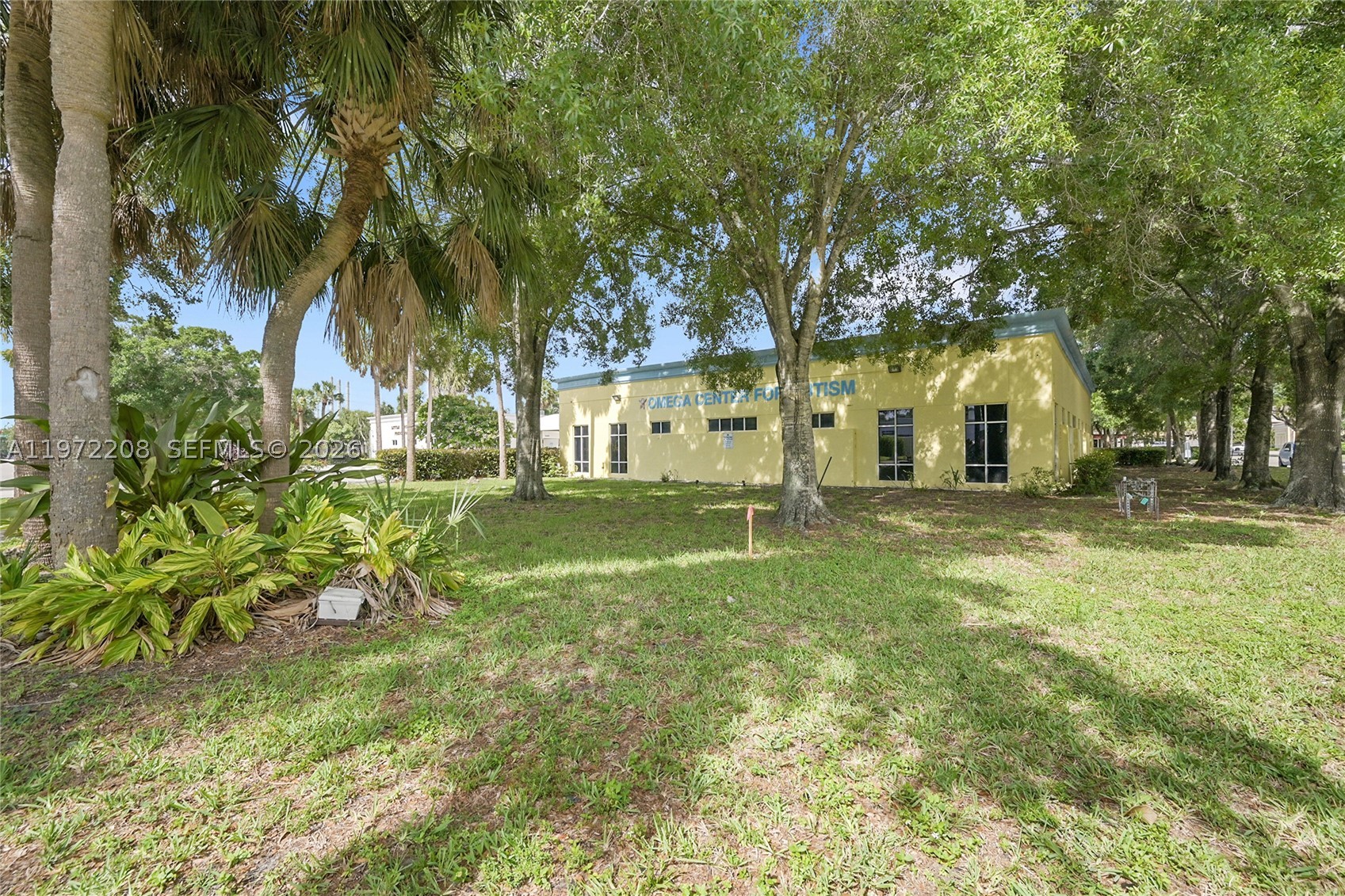main property photo 12
