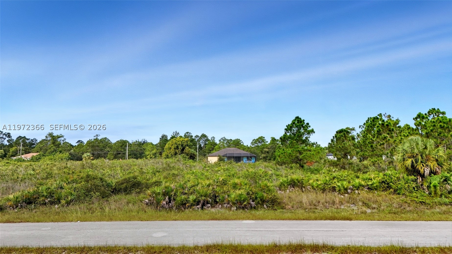 main property photo 8