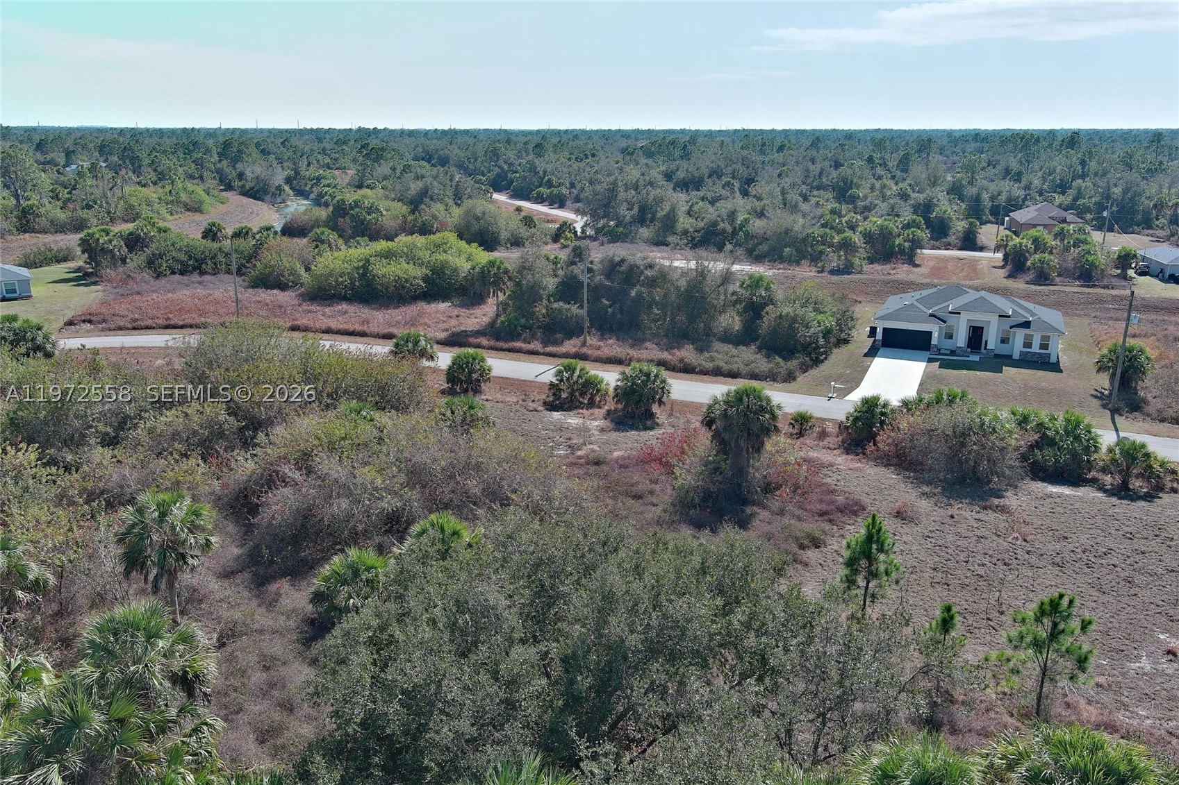 main property photo 11