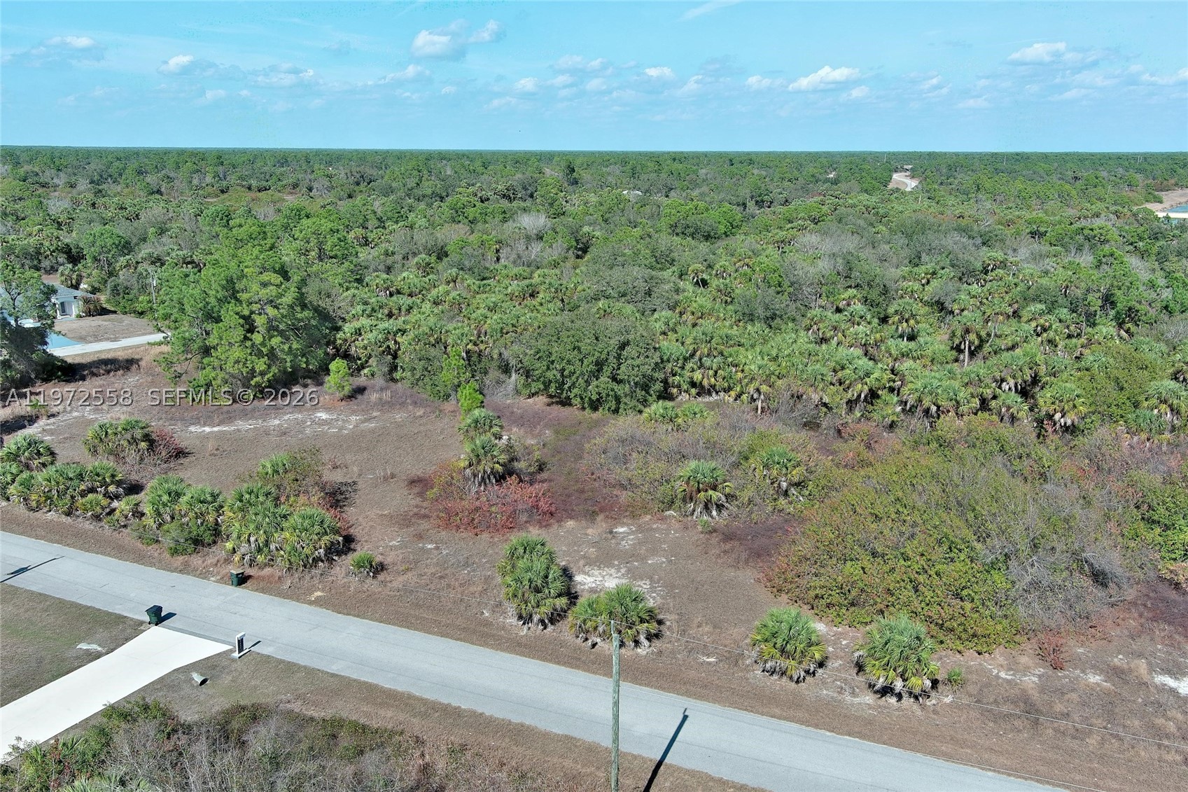 main property photo 16