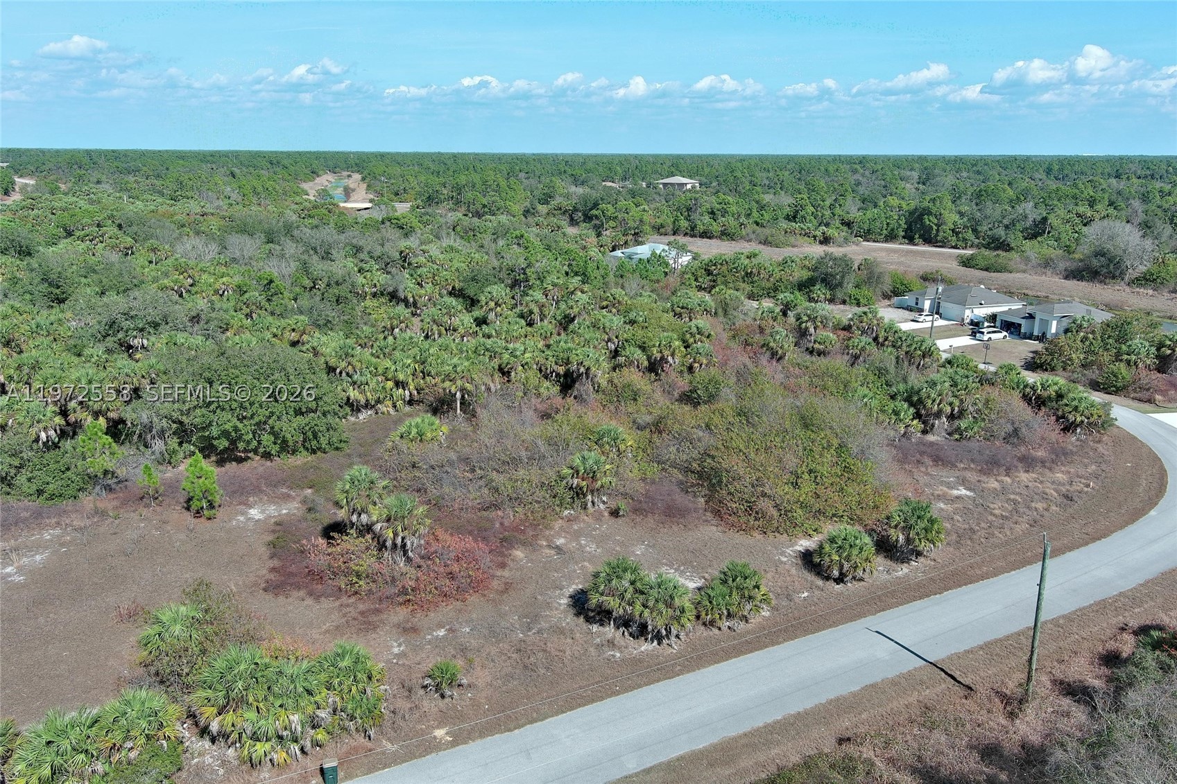 main property photo 18