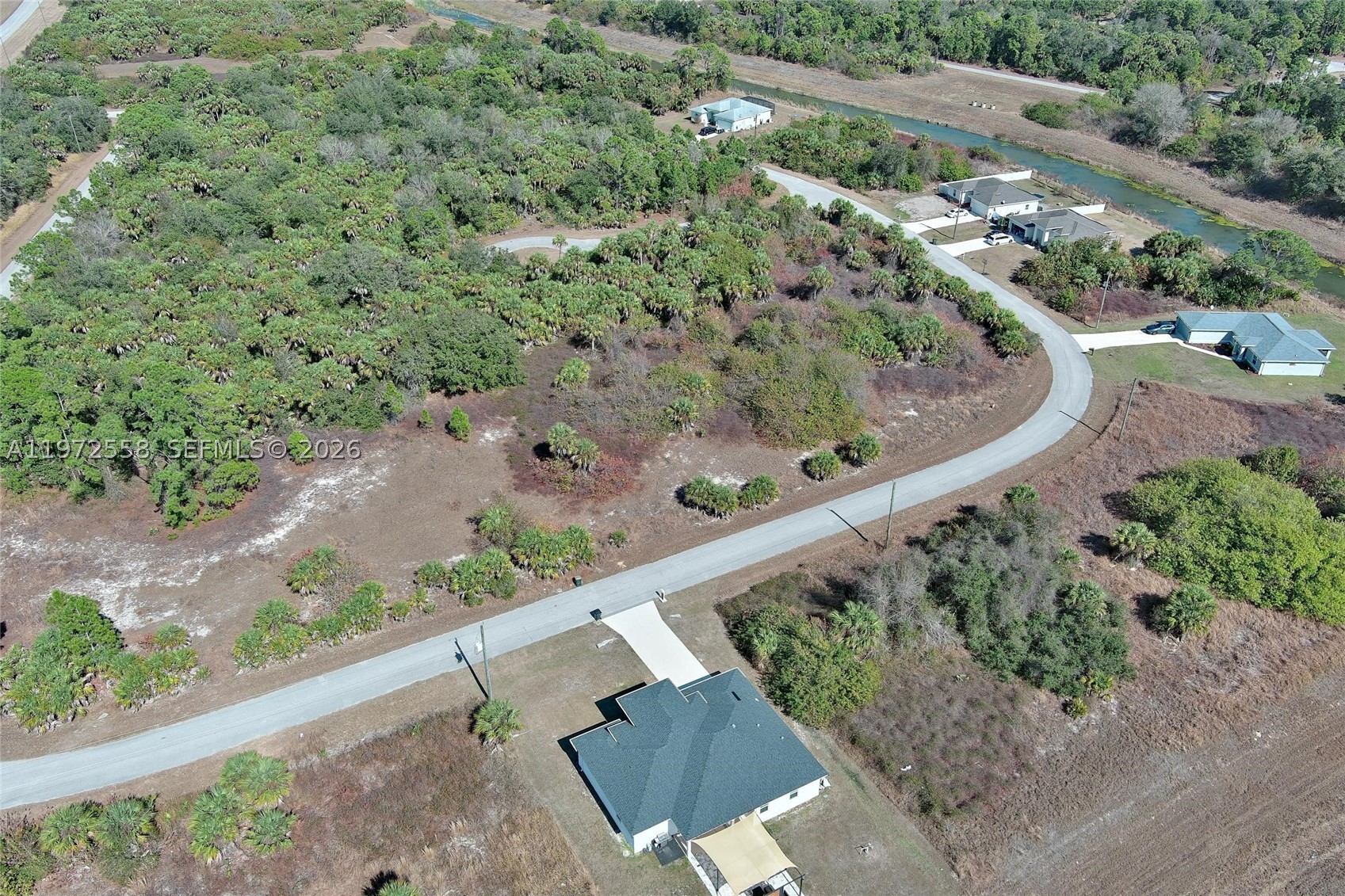 main property photo 21