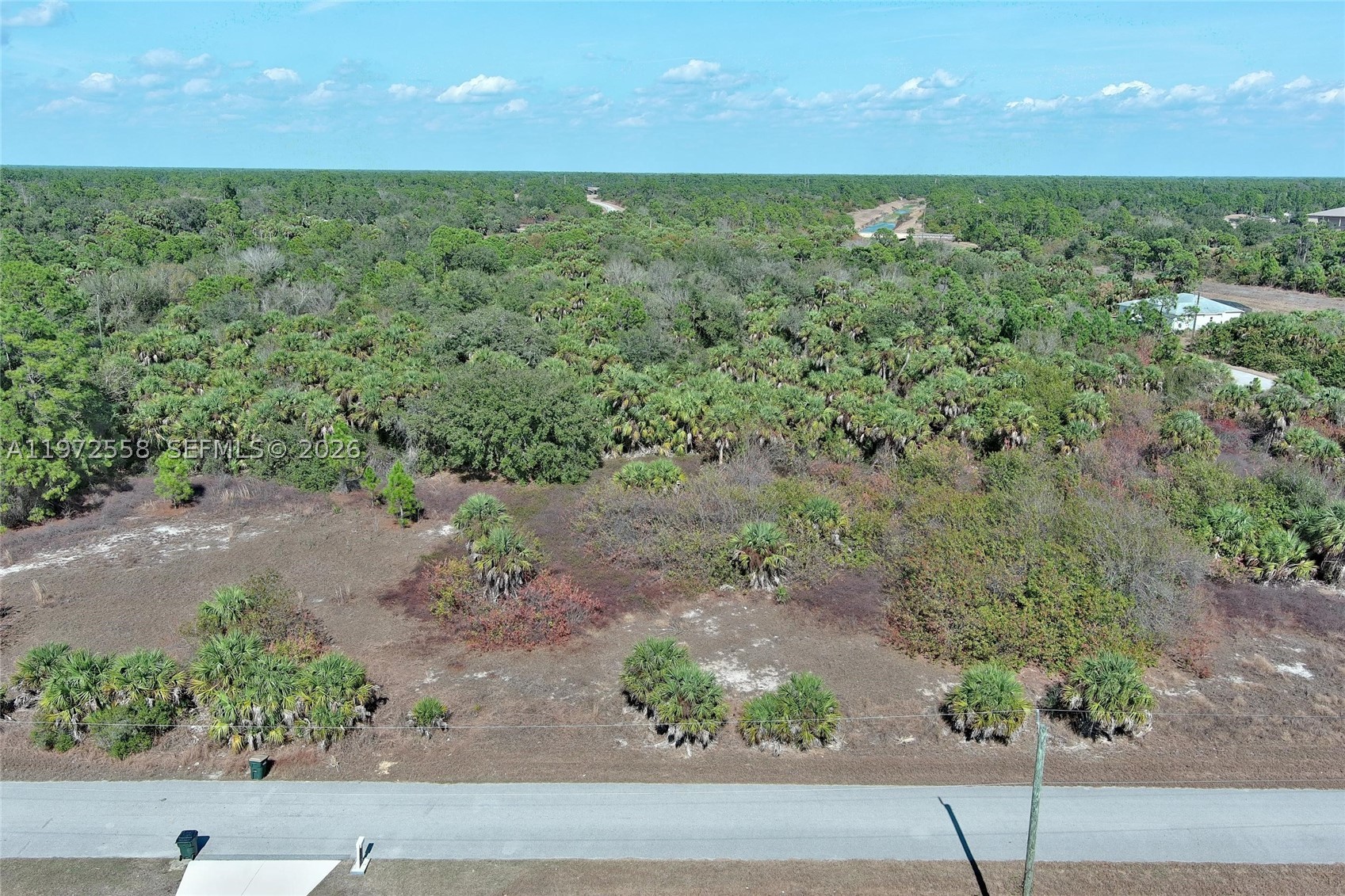 main property photo 4