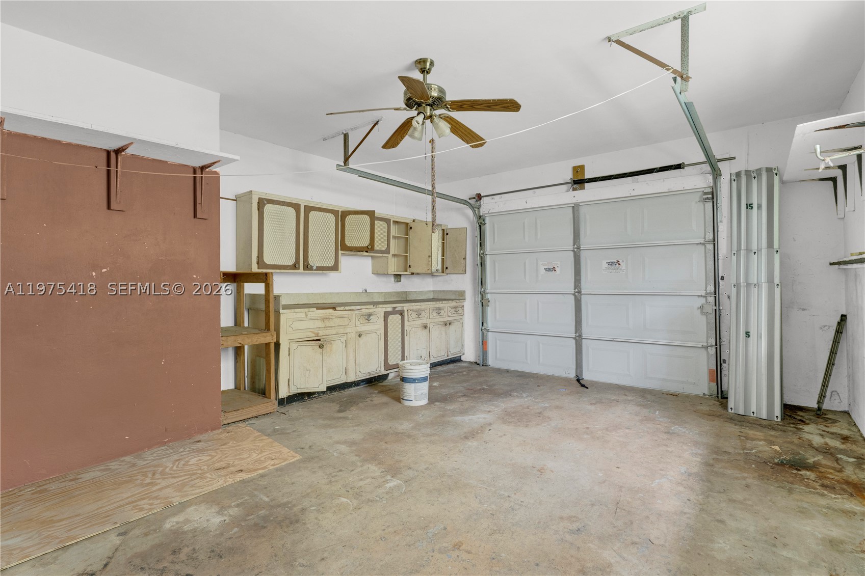 property viewer photo 13