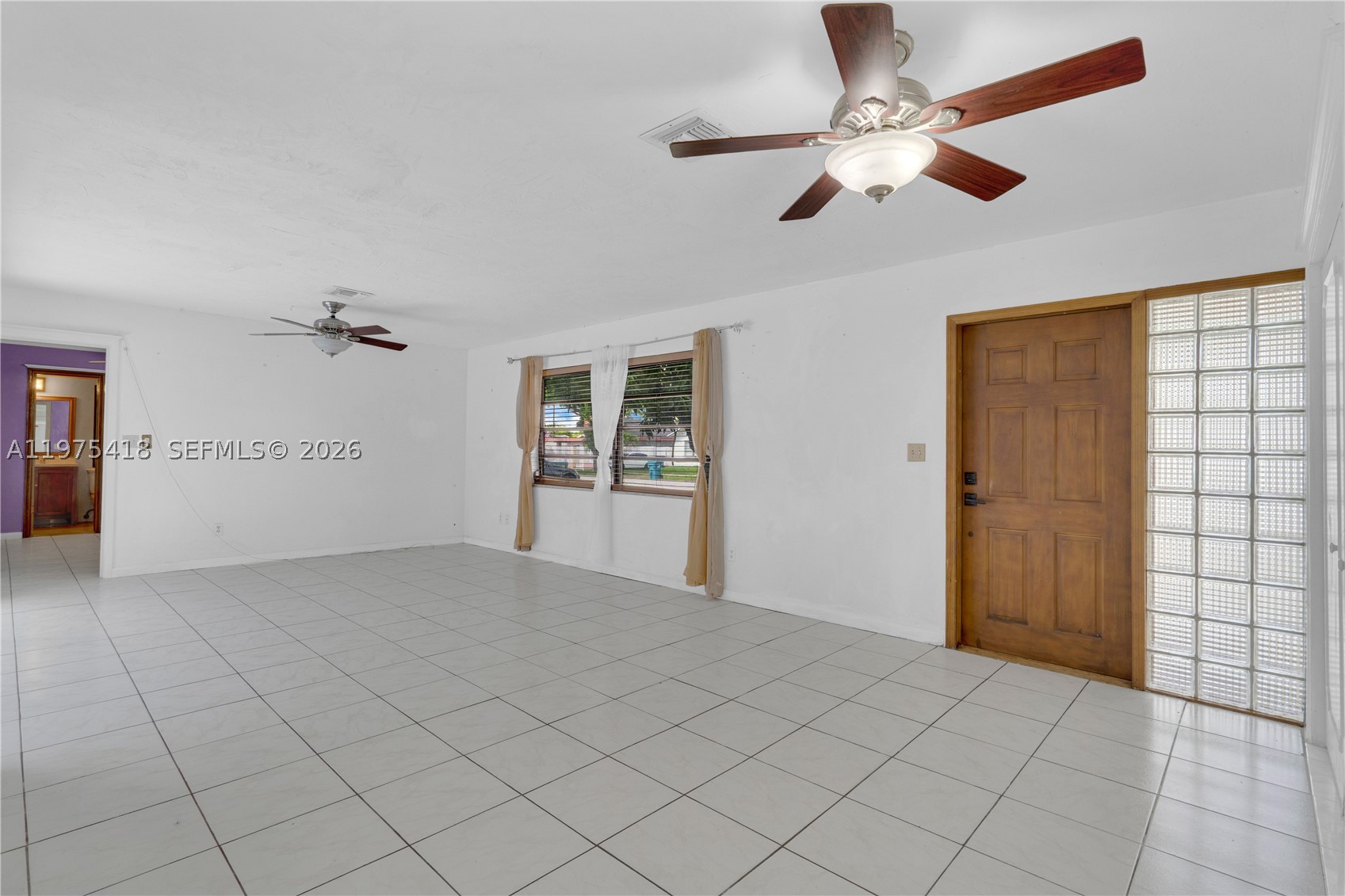 property viewer photo 16