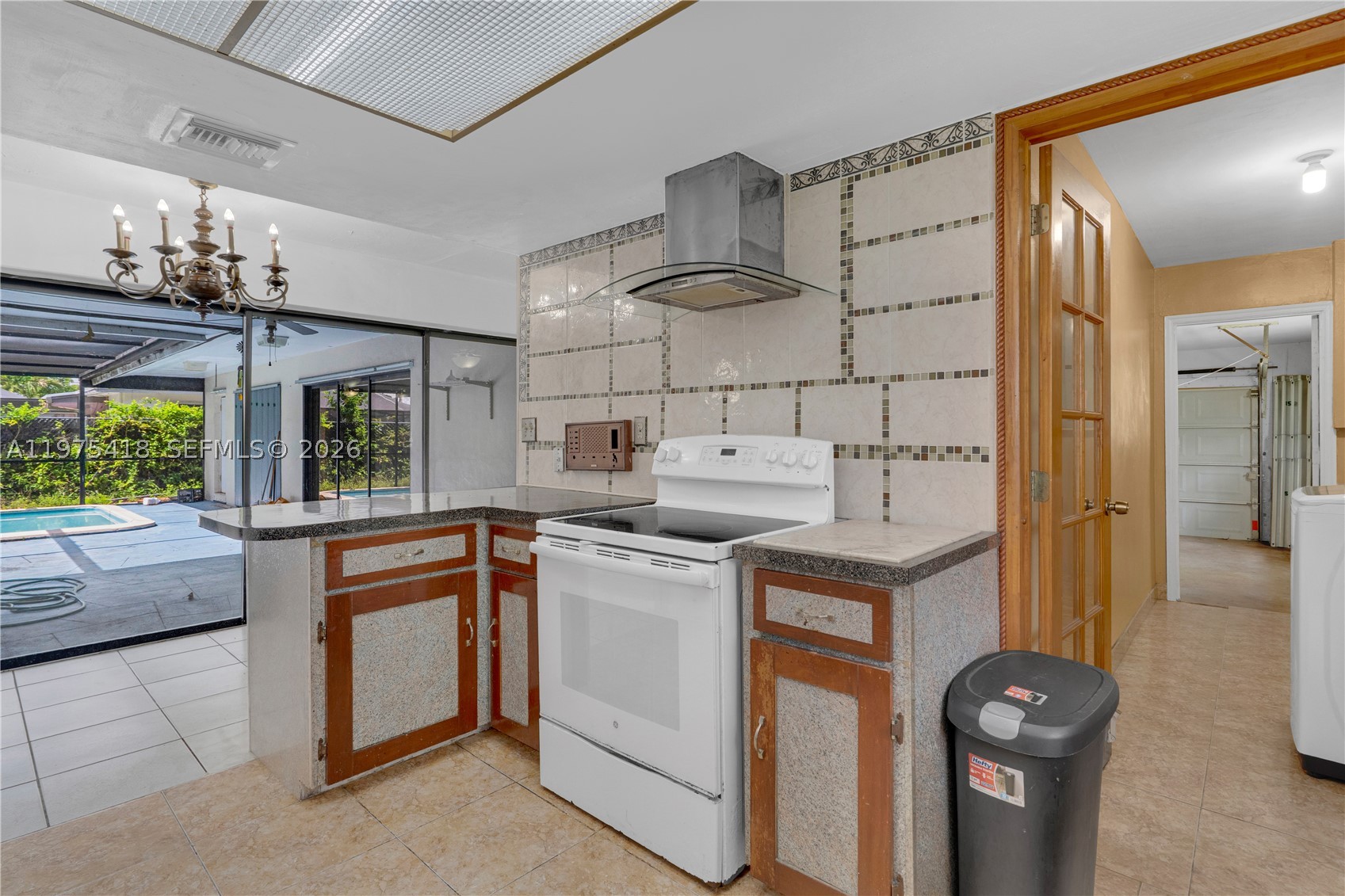 property viewer photo 23