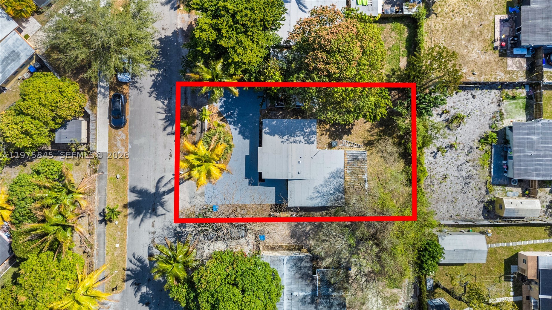main property photo 16