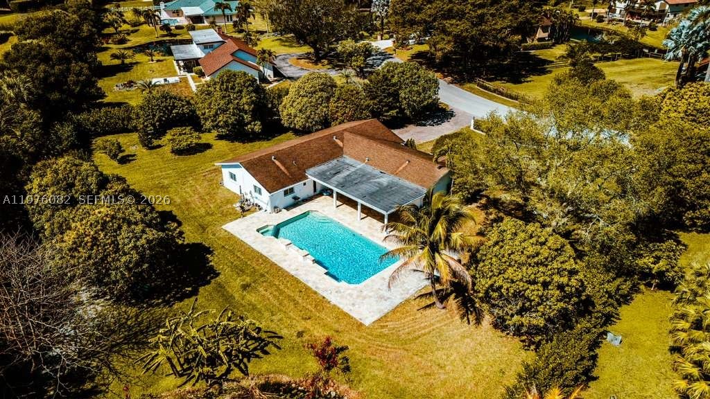 main property photo 49