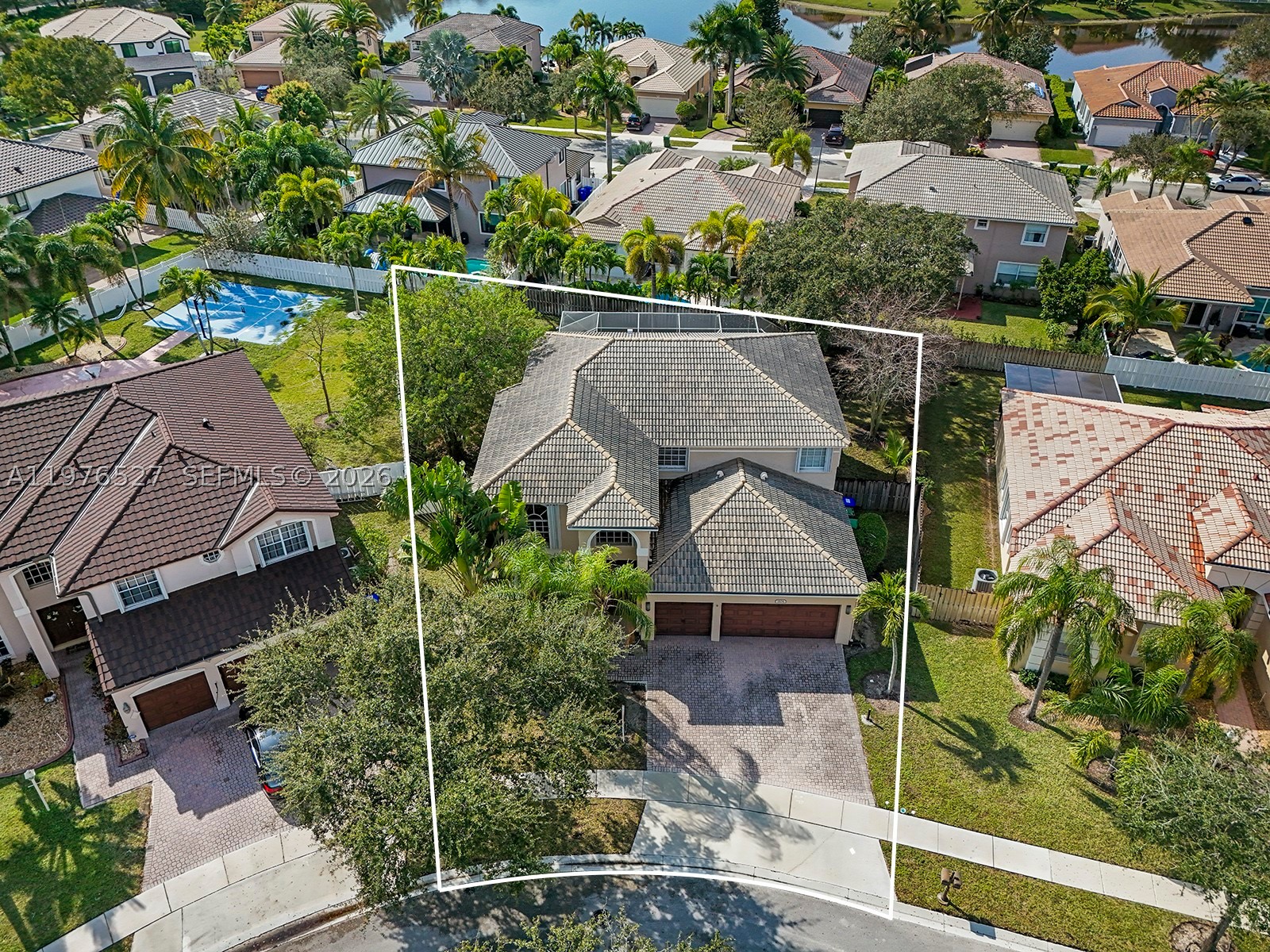 main property photo 42