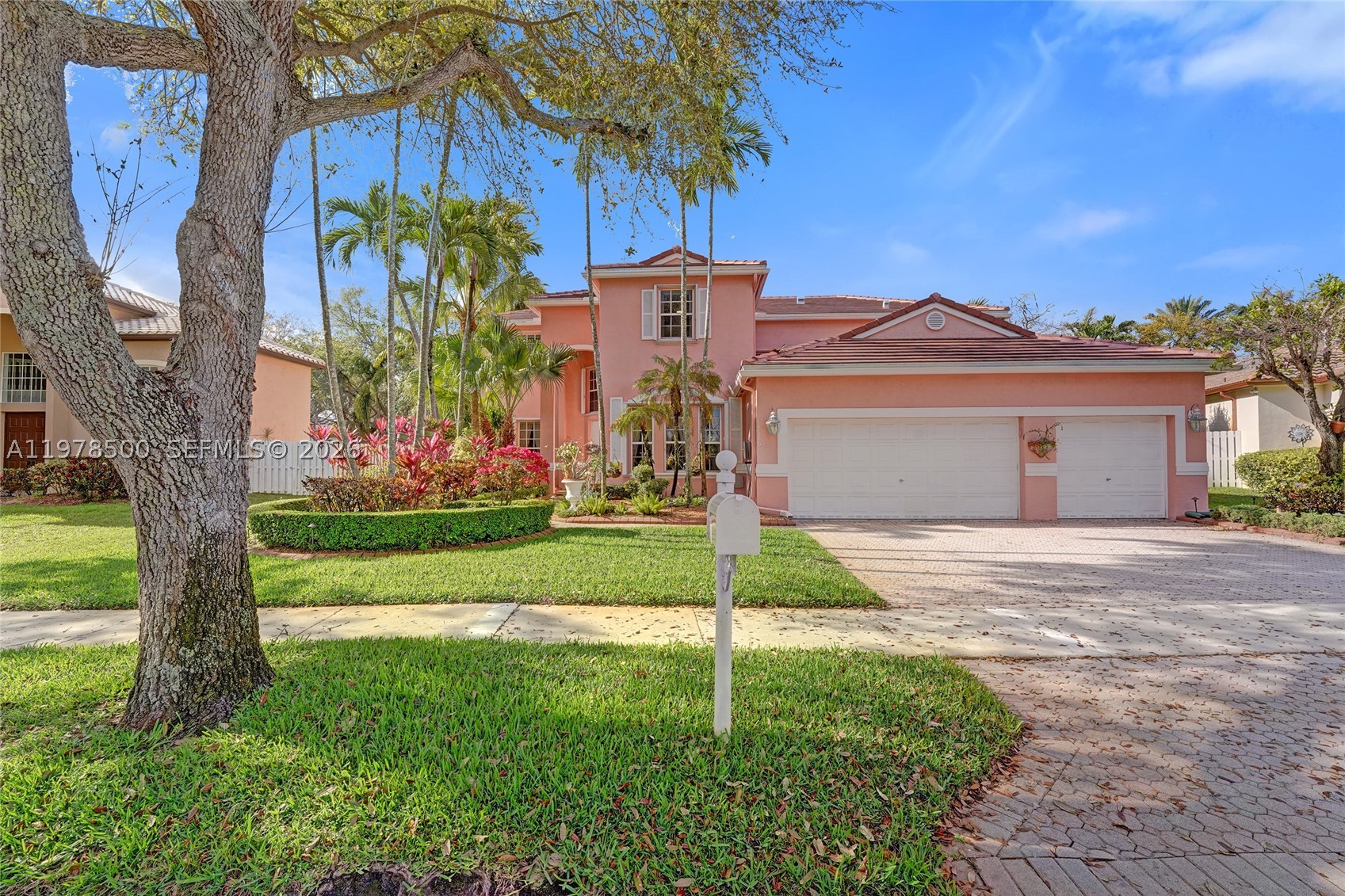 main property photo 54