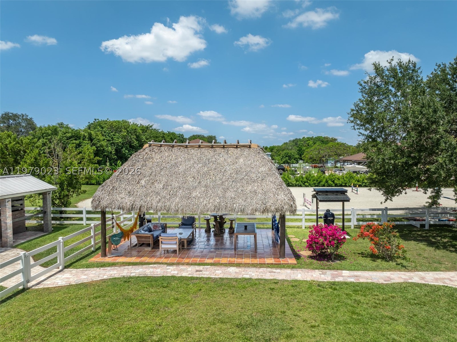 main property photo 47
