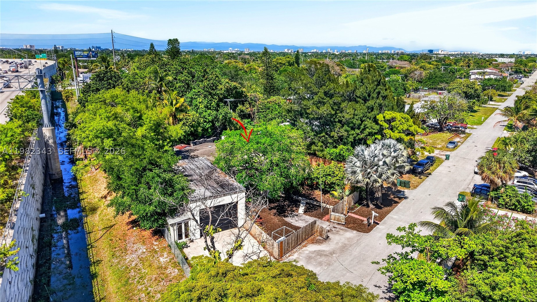 main property photo 70