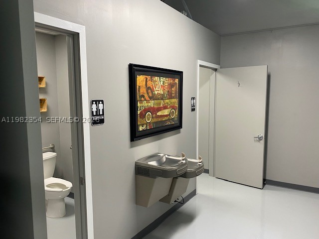 main property photo 18