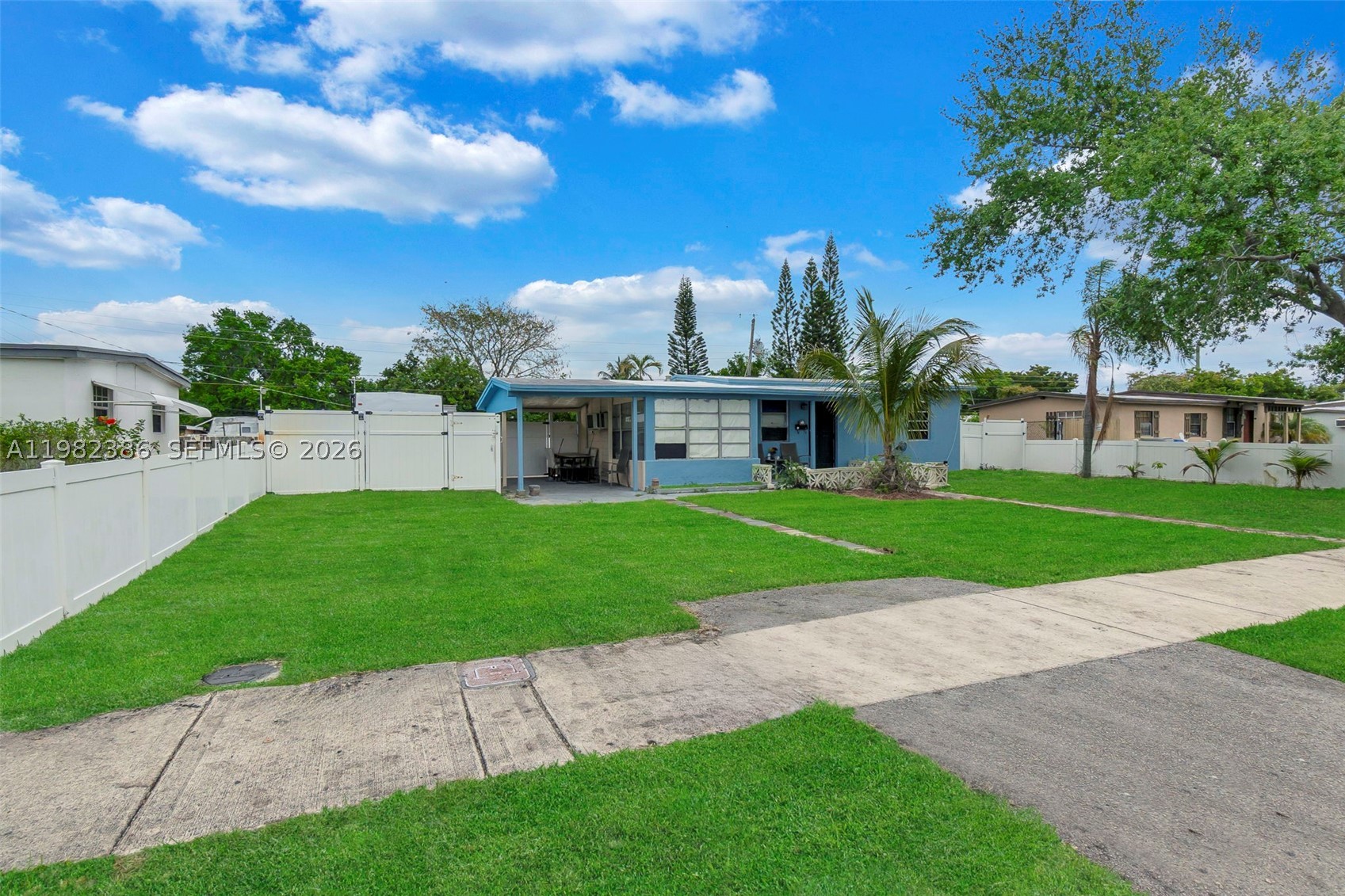 main property photo 20