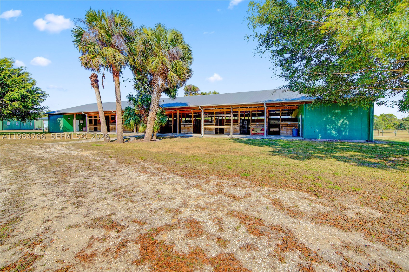 main property photo 32
