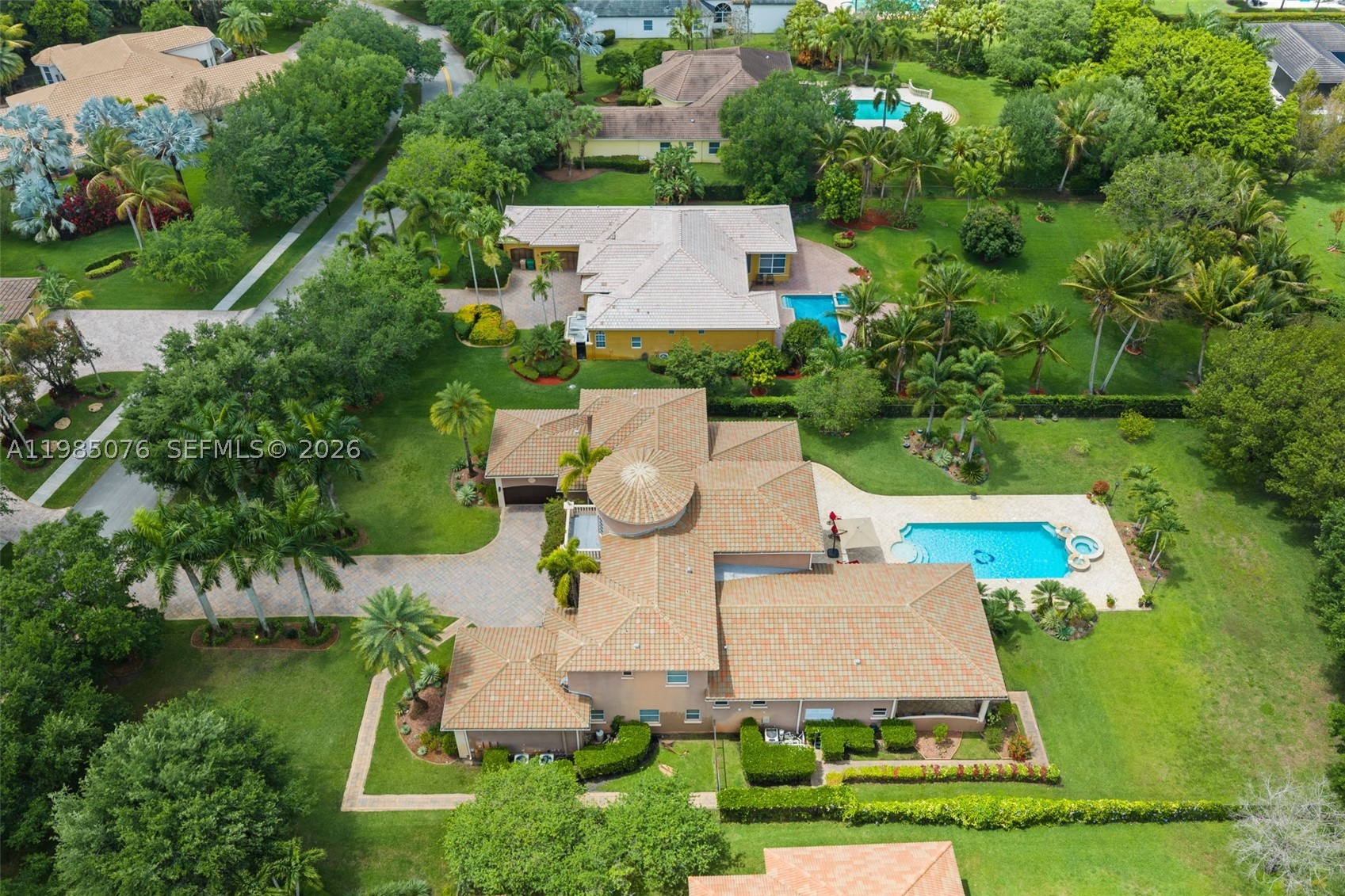 main property photo 59