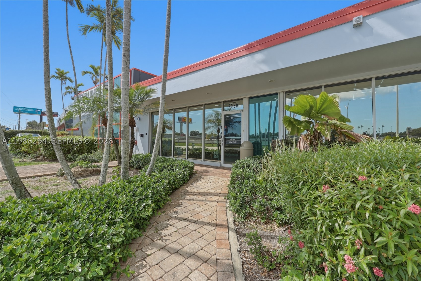 main property photo 20