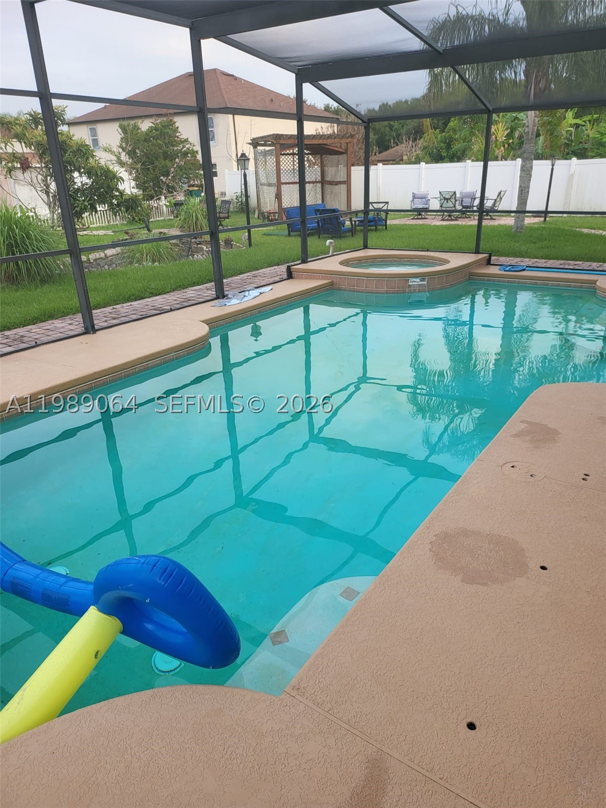 main property photo 51