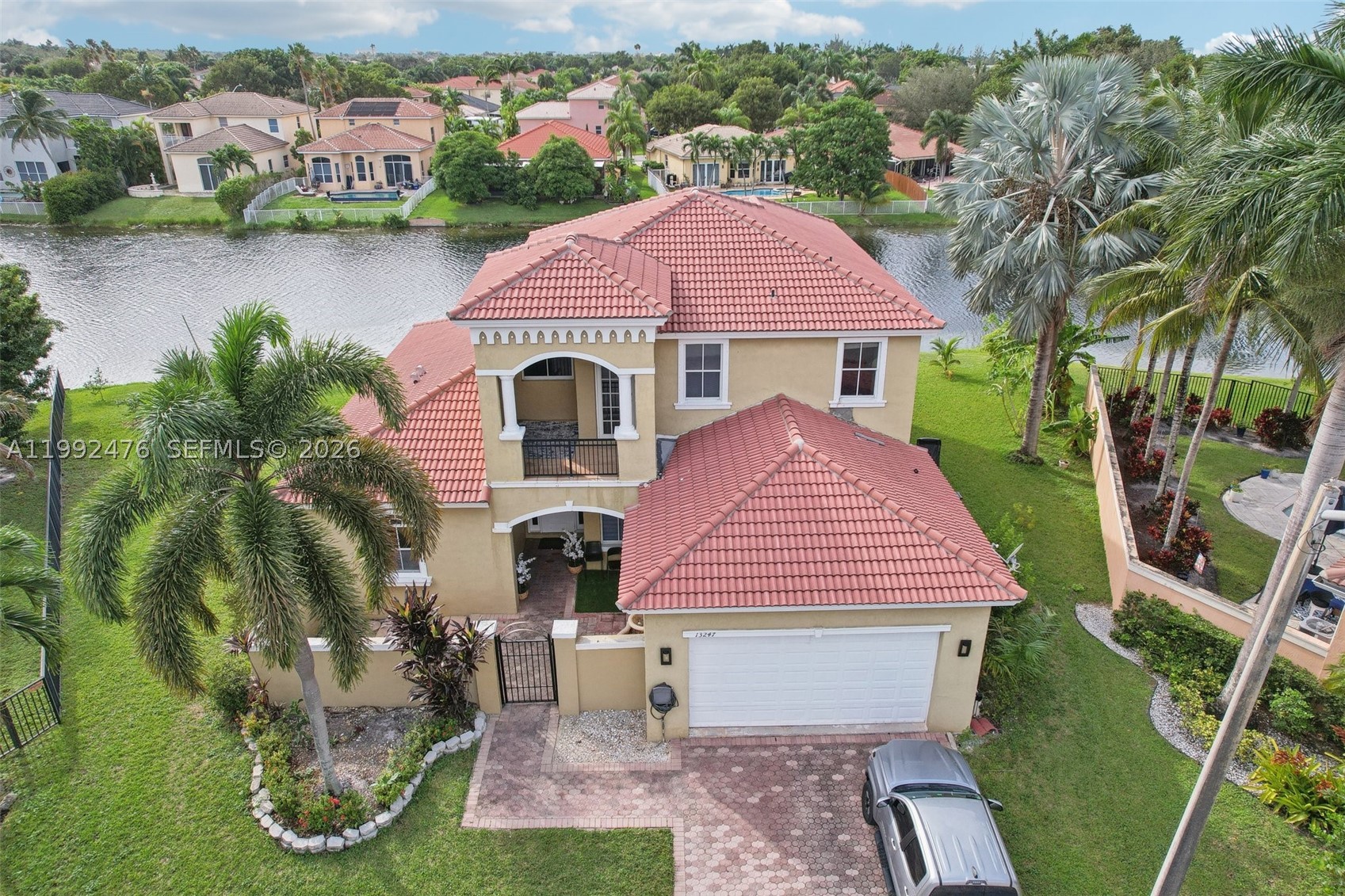main property photo 59