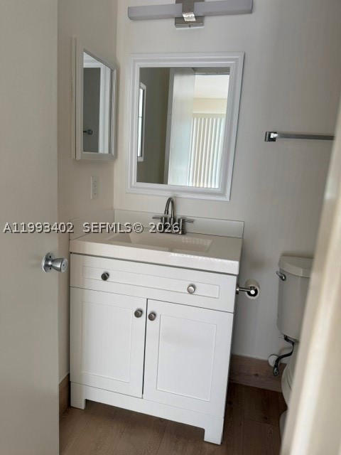 main property photo 11