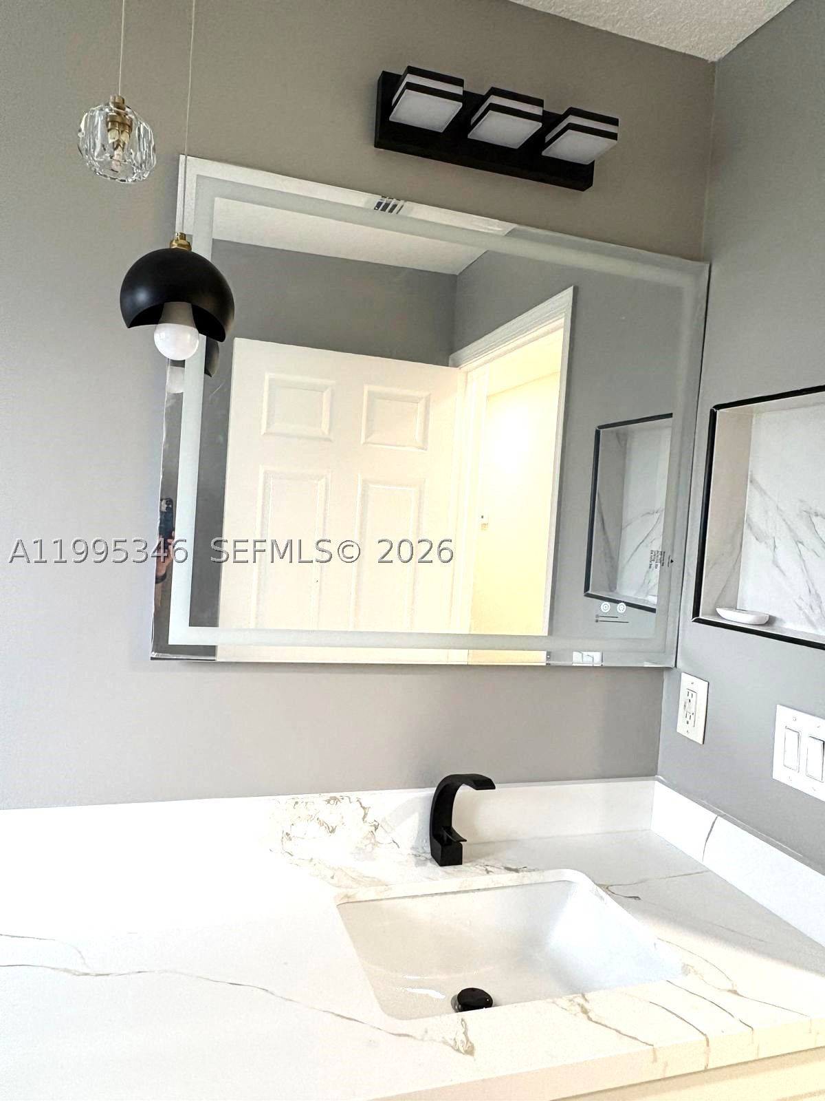 main property photo 75