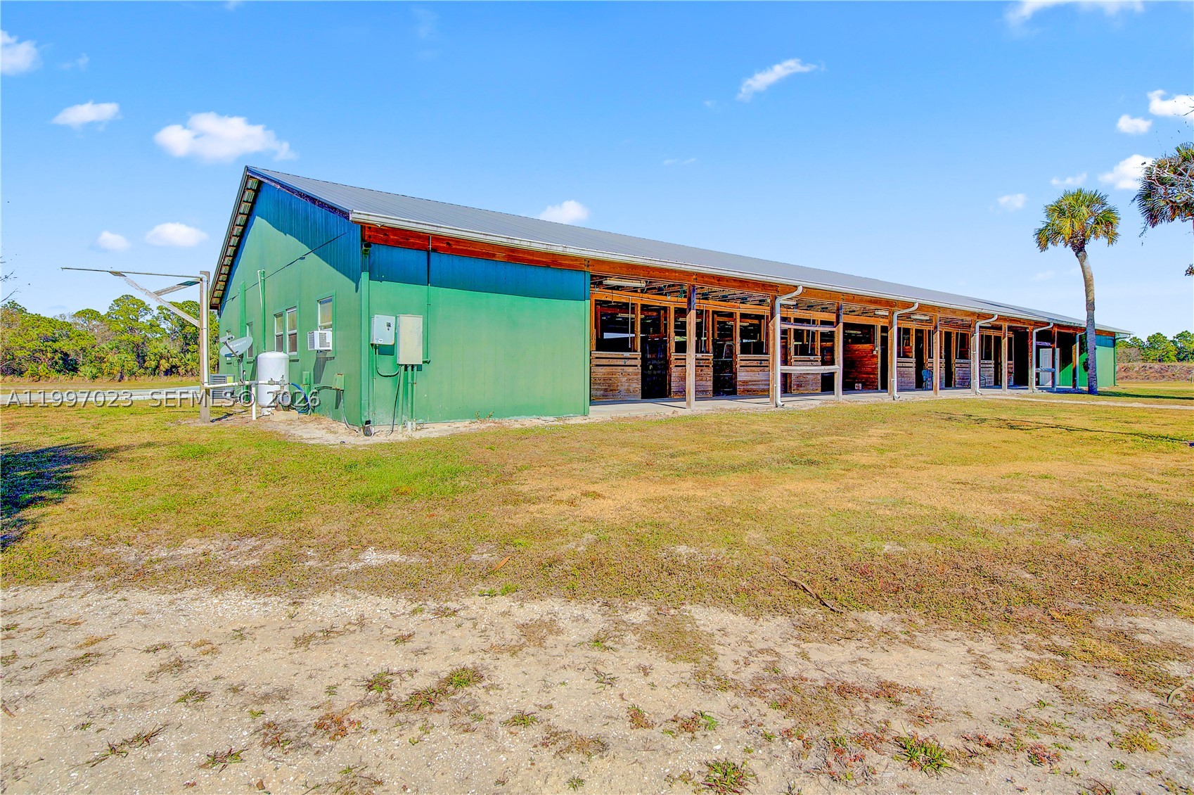main property photo 34