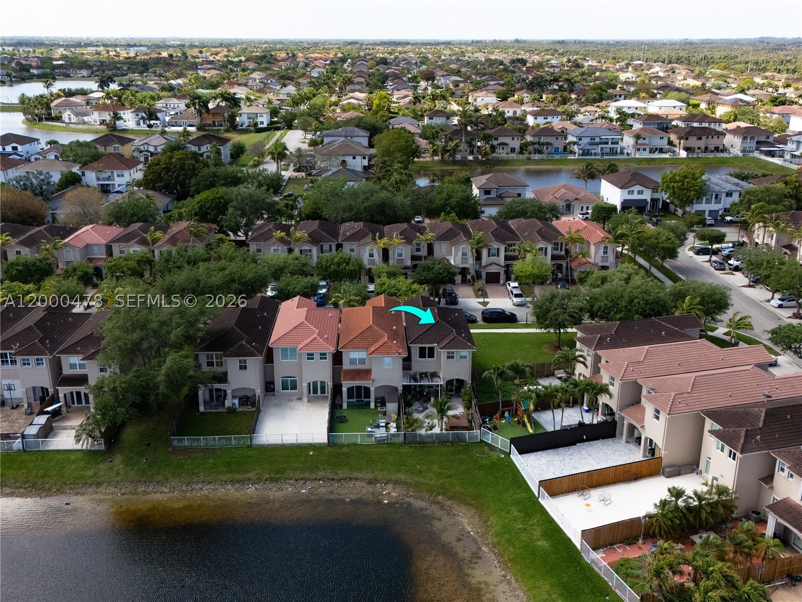 main property photo 24