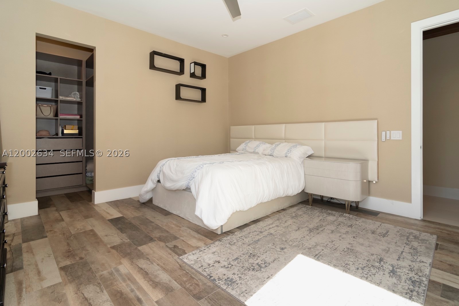 main property photo 76