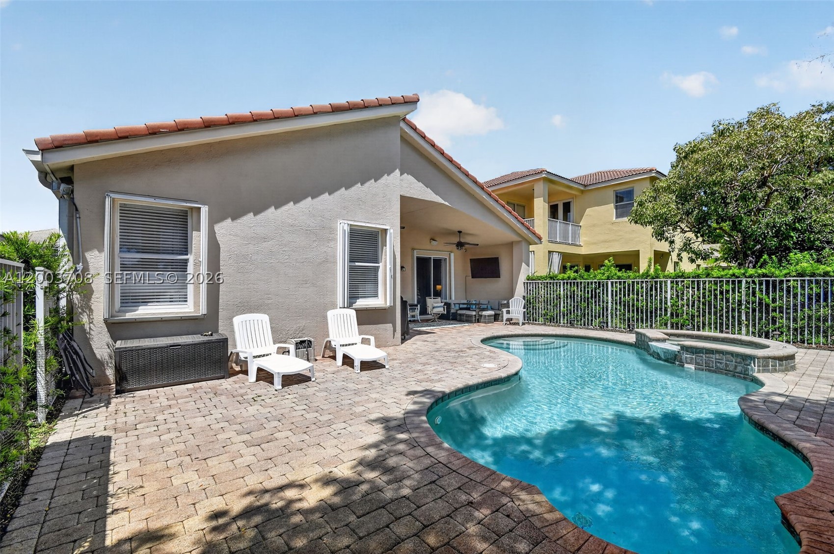 main property photo 51