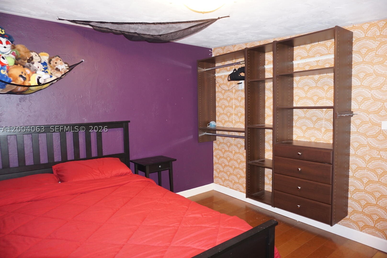 main property photo 48