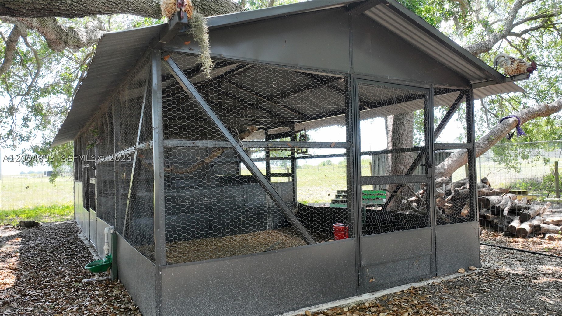 main property photo 49
