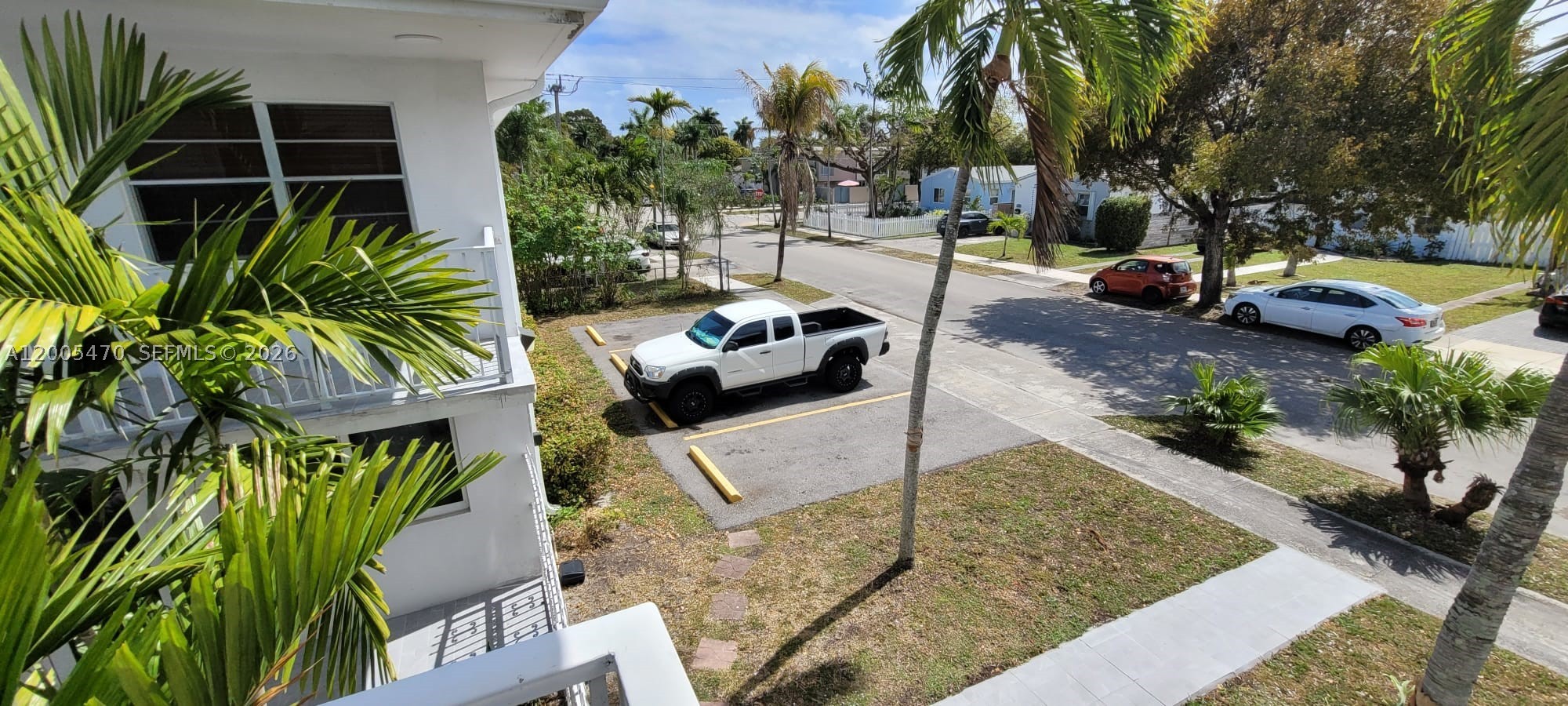 main property photo 20