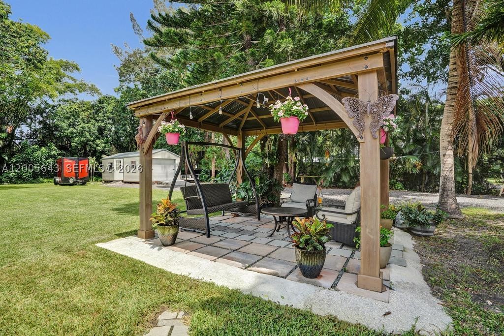 main property photo 51