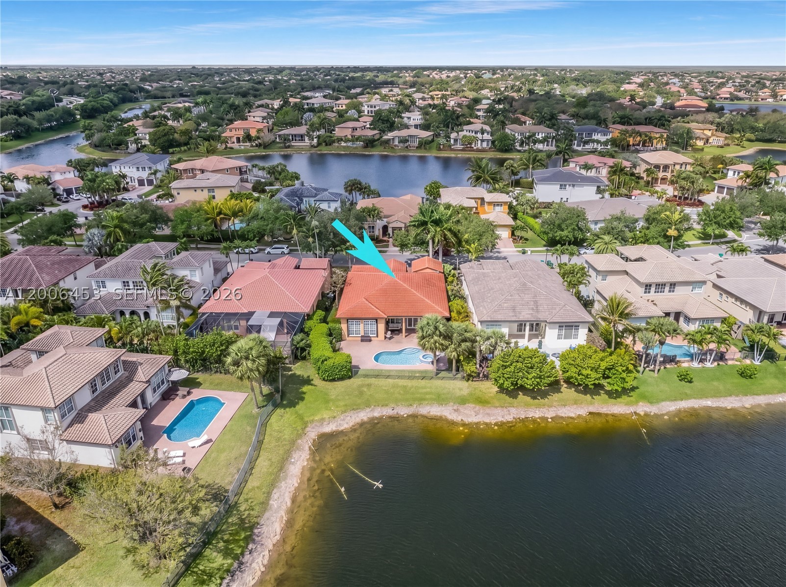 main property photo 3