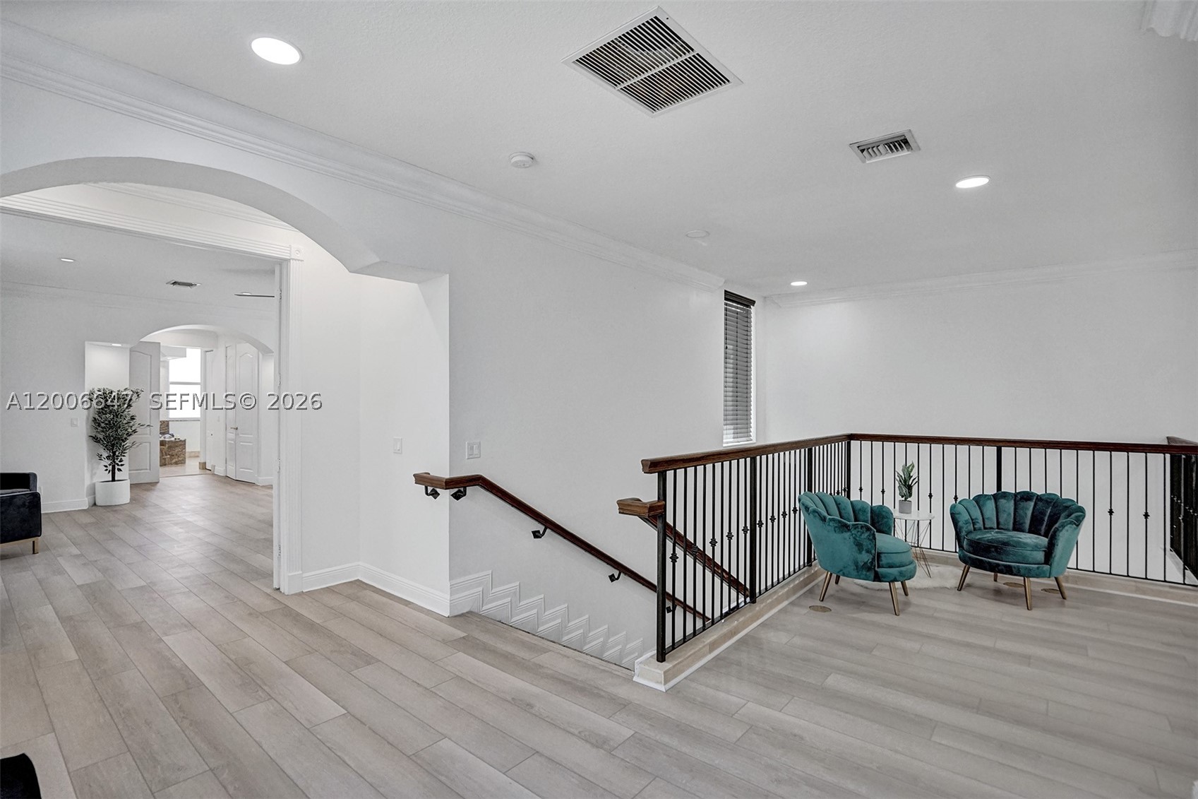 main property photo 77