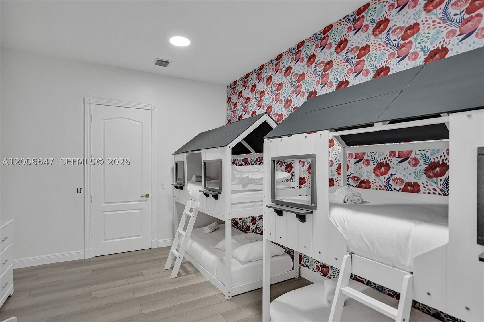 main property photo 97