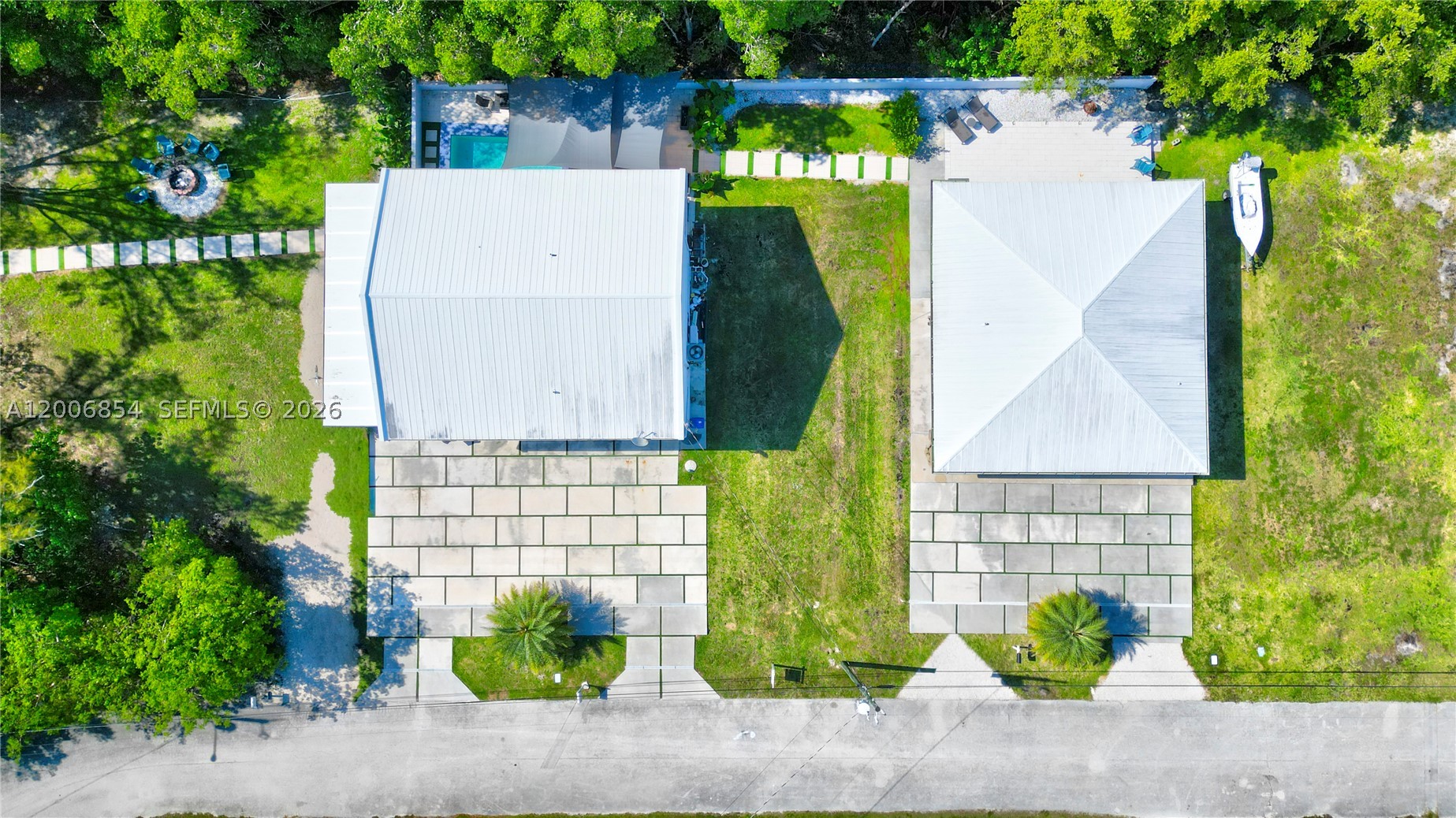main property photo 43