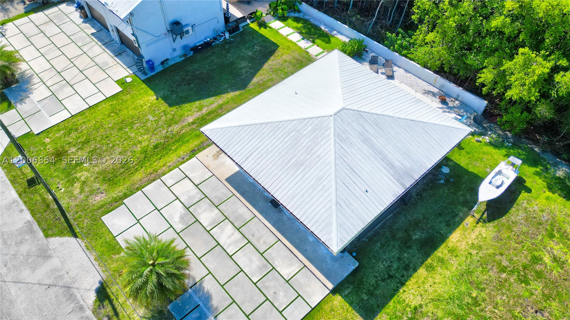 main property photo 44
