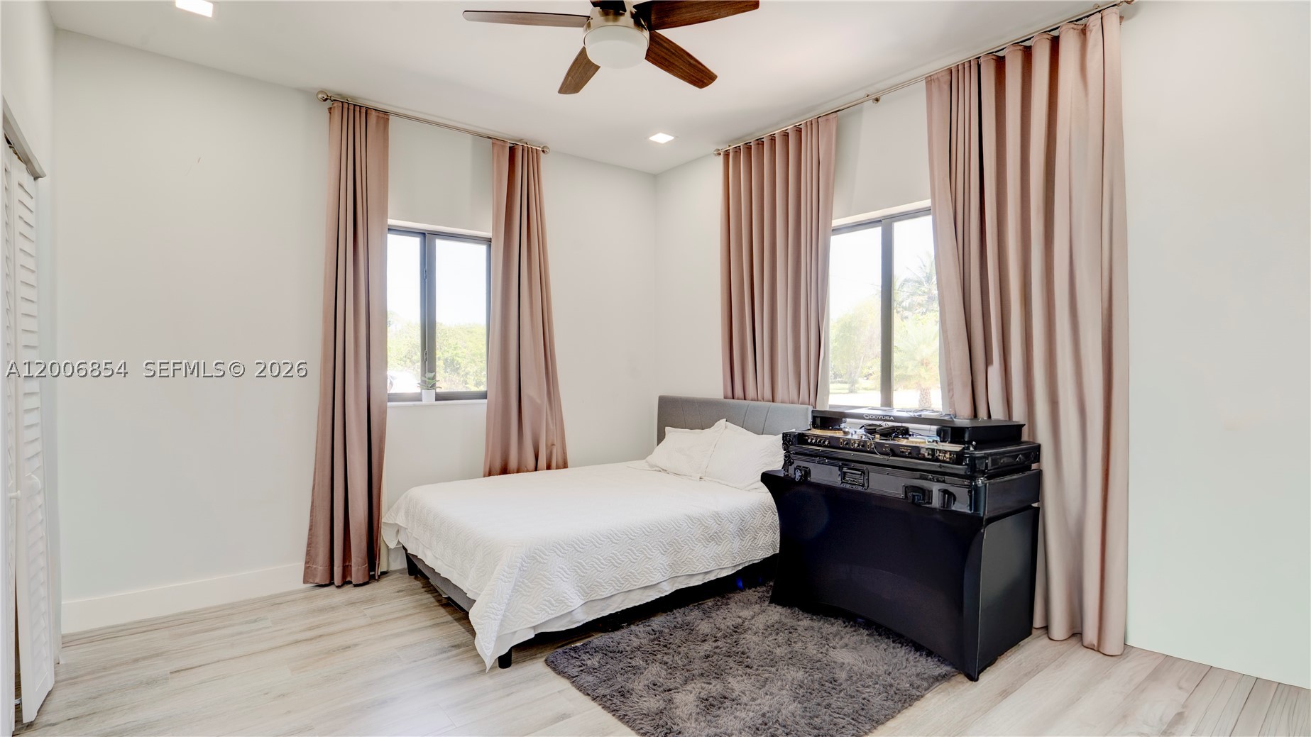 main property photo 95