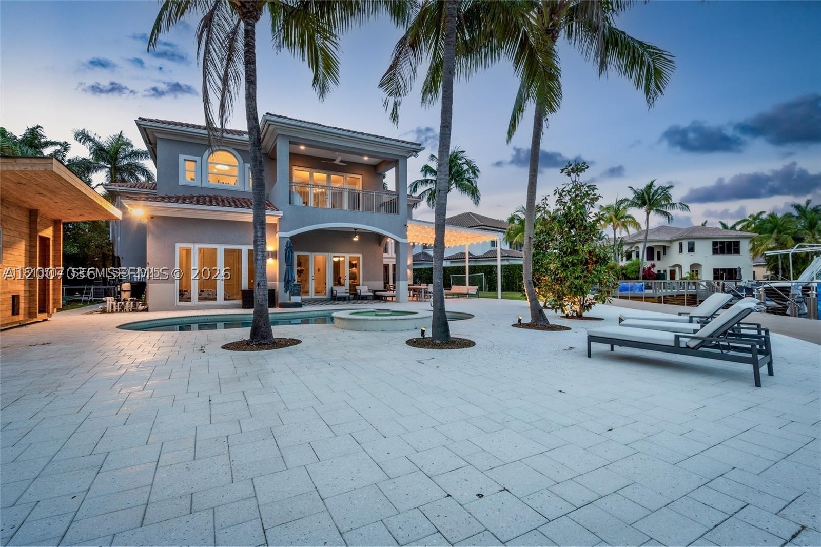 main property photo 20