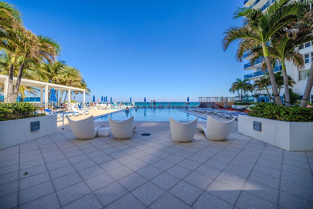 main property photo 66