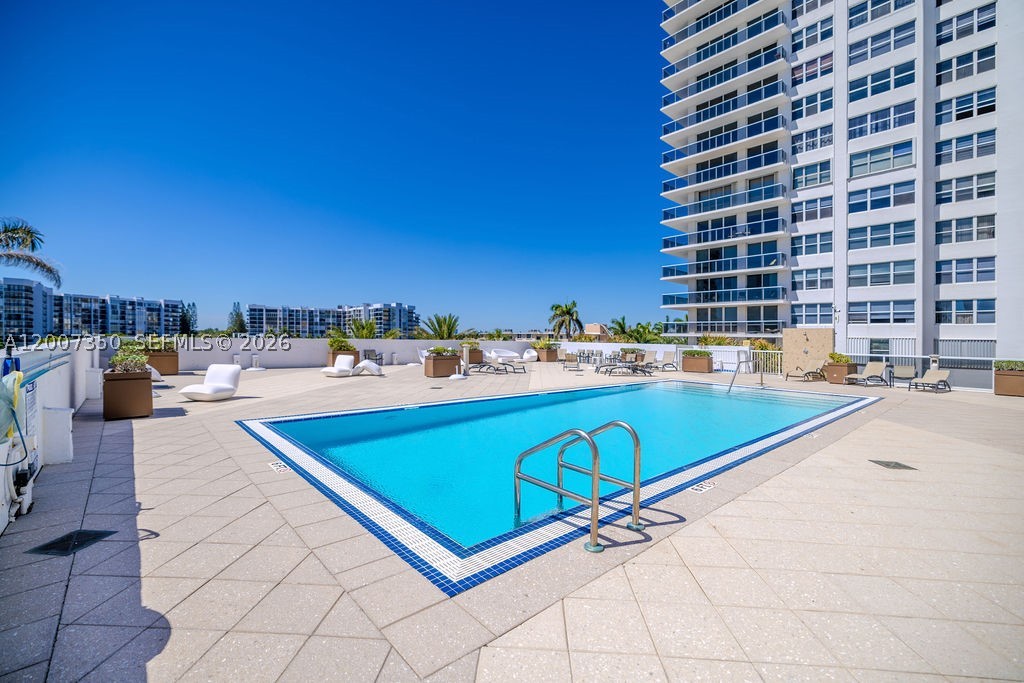 main property photo 70